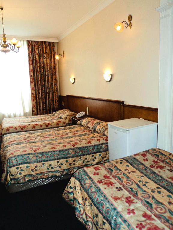 Hotel Continental Saint-Gilles Ruang foto